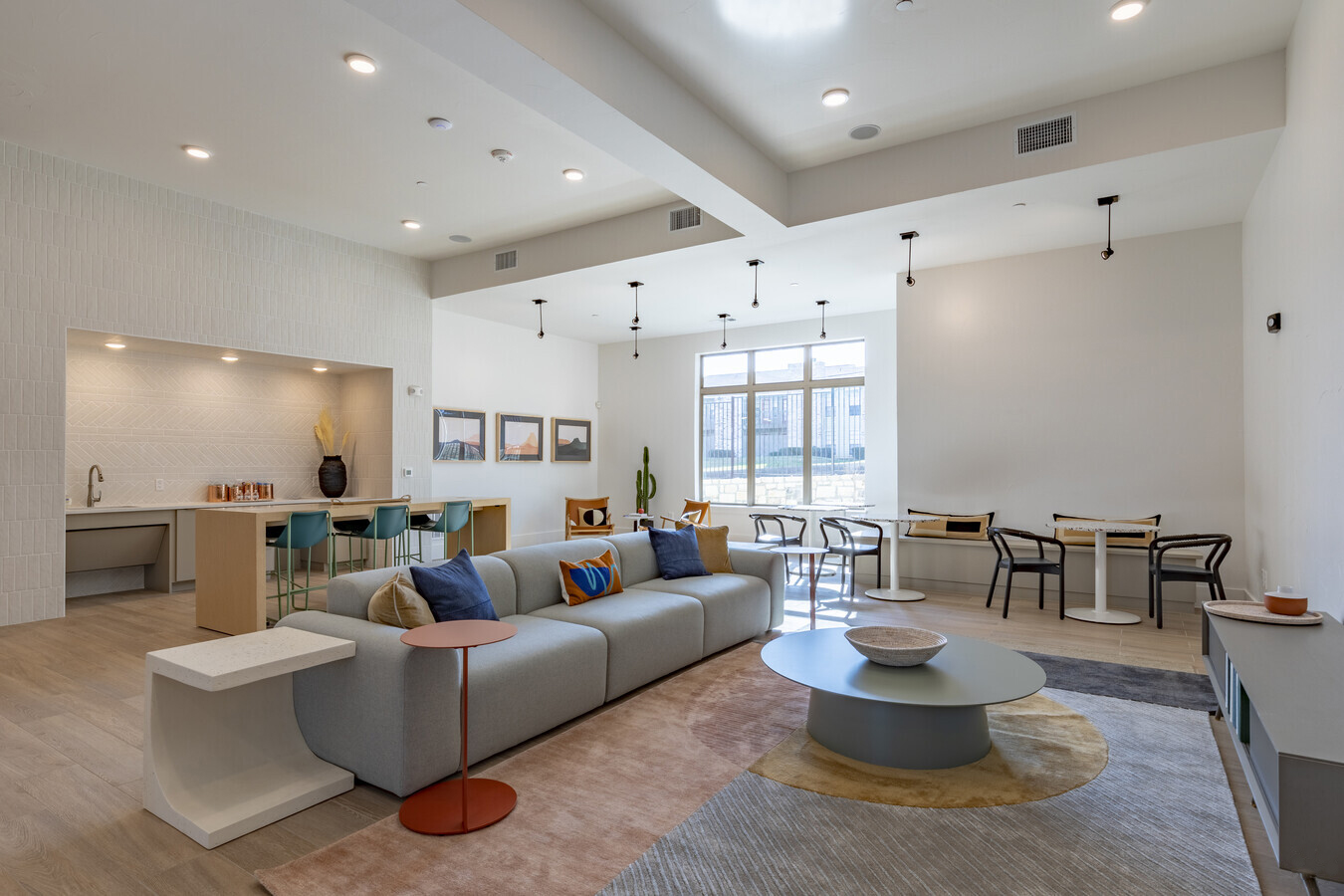 Medwest Apartments 