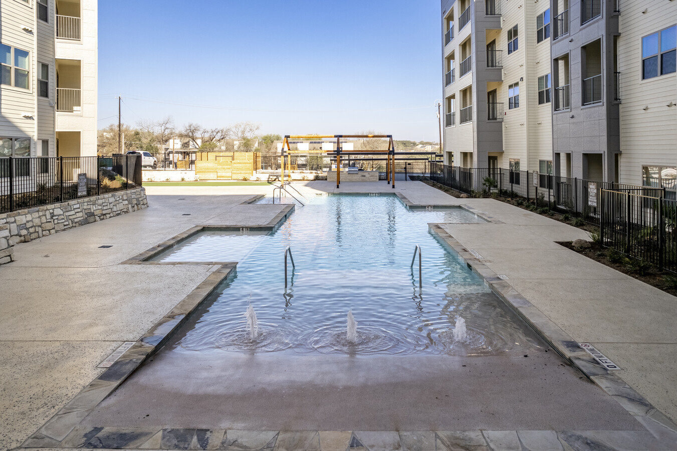 Medwest Apartments 