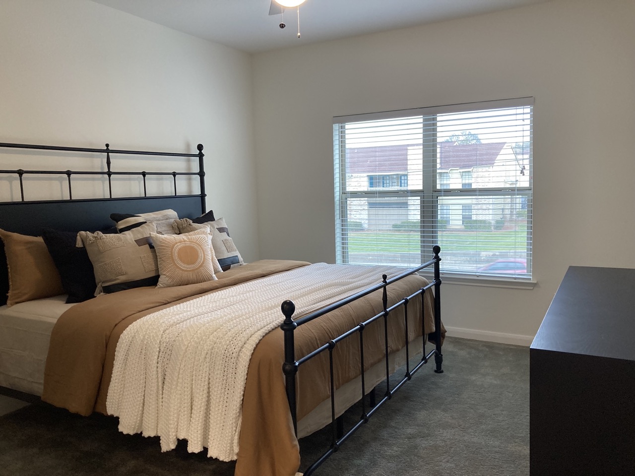 Medwest Apartments 